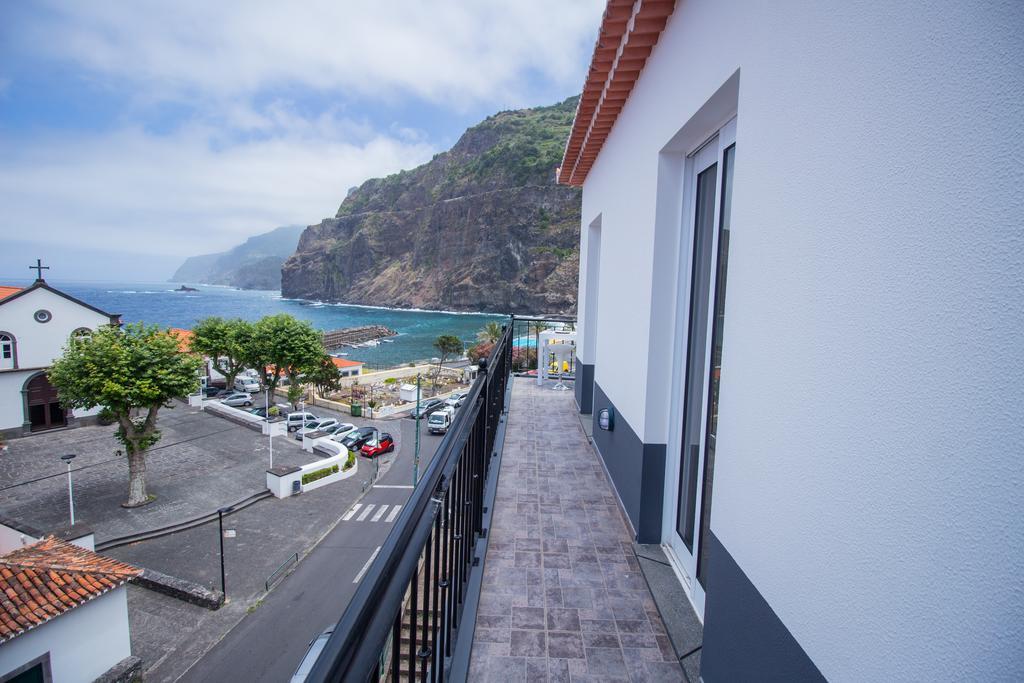 Oliveira'S Apartments - Madeira Island 蓬塔德尔加达 外观 照片