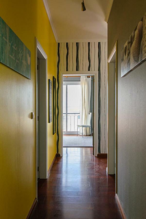 Oliveira'S Apartments - Madeira Island 蓬塔德尔加达 外观 照片
