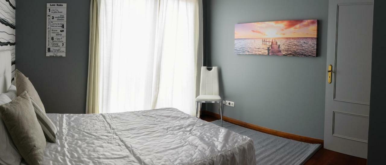 Oliveira'S Apartments - Madeira Island 蓬塔德尔加达 外观 照片